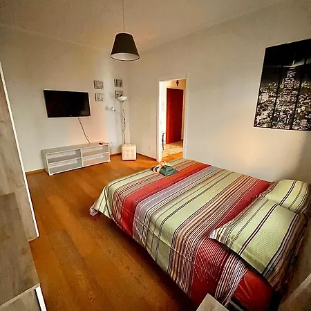 Sunny'S House Apartment Milan Exterior photo